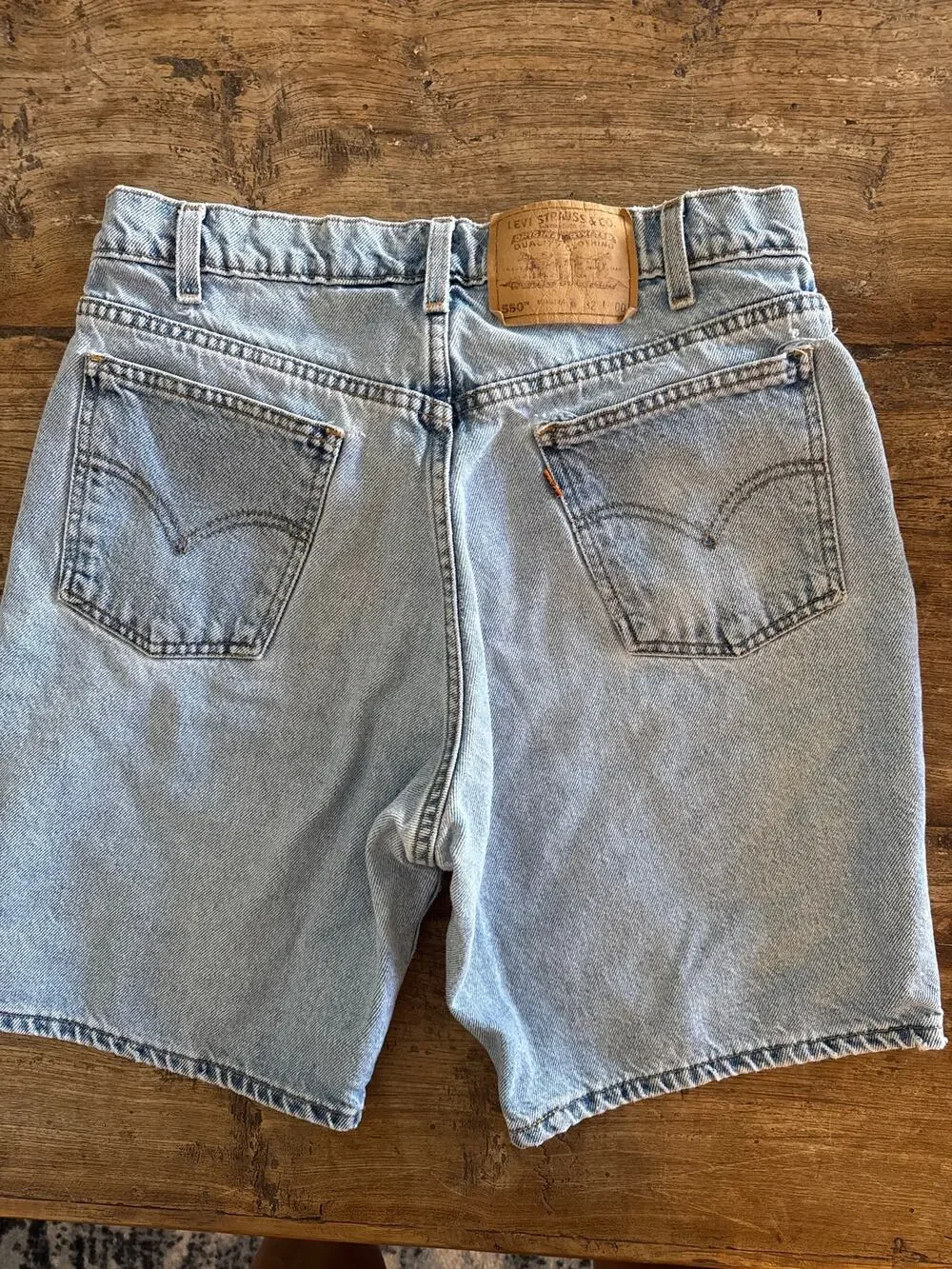 Vintage 90s Levi’s orange tab 550 high rise shorts Size 32
